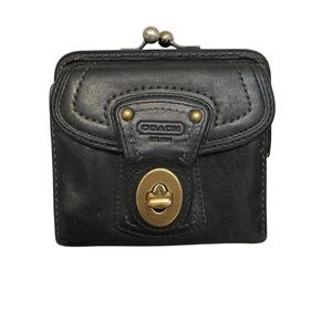 Coach vintage y2k RARE black leather legacy striped turnlock wallet kisslock